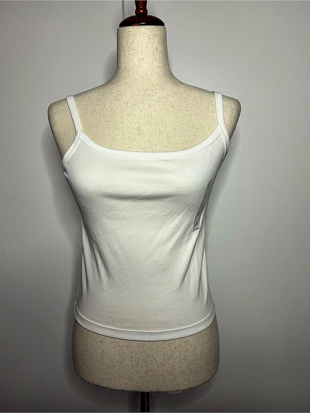 UNIQLO Camisole Cotton White Cream Knit Scoop Neck Tank Top - Size Small NWT